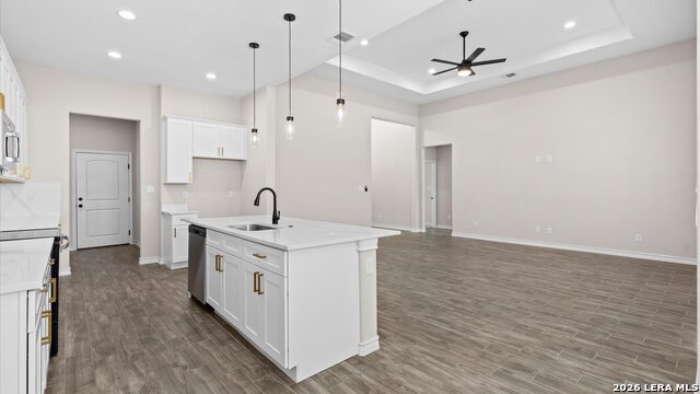 Image 7 of 35 For 8511 Ventura