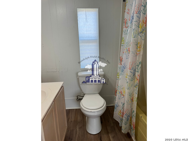 Image 9 of 13 For 8509 Northmont