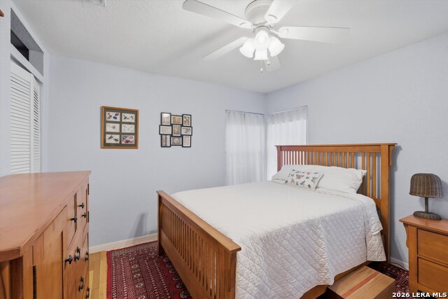 Image 16 of 25 For 702 Sumner Dr