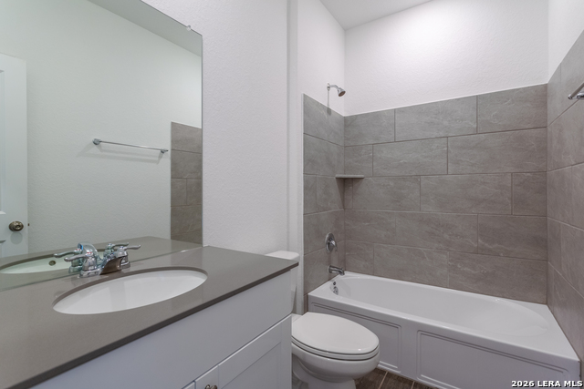 Image 21 of 32 For 6014 Cerulean Ln