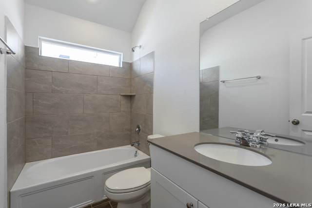 Image 25 of 32 For 6014 Cerulean Ln