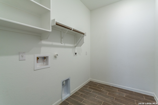 Image 29 of 32 For 6014 Cerulean Ln