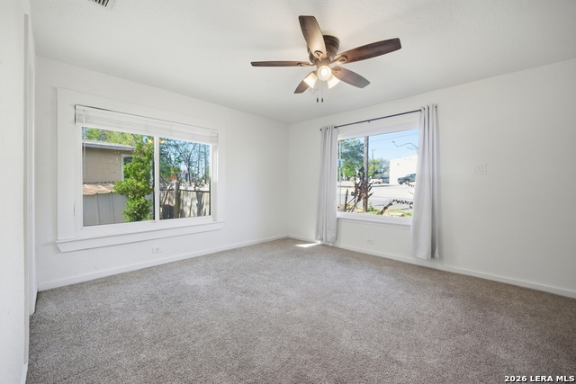 Image 13 of 31 For 126 Zachry  