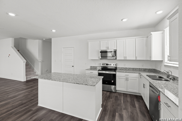 Image 12 of 34 For 1210 Los Mochis Avenue