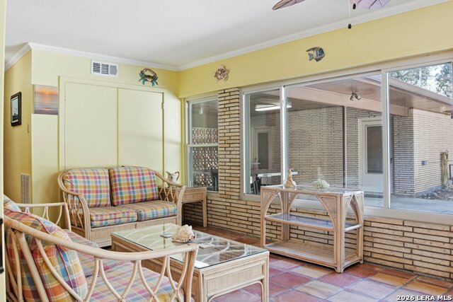 Image 34 of 38 For 103 Roleto Drive