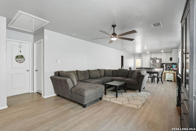 Image 4 of 21 For 10231 Mesa Medina