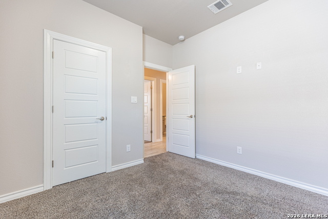 Image 18 of 36 For 115 Katy Post