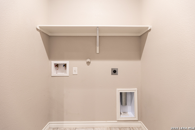 Image 30 of 36 For 115 Katy Post