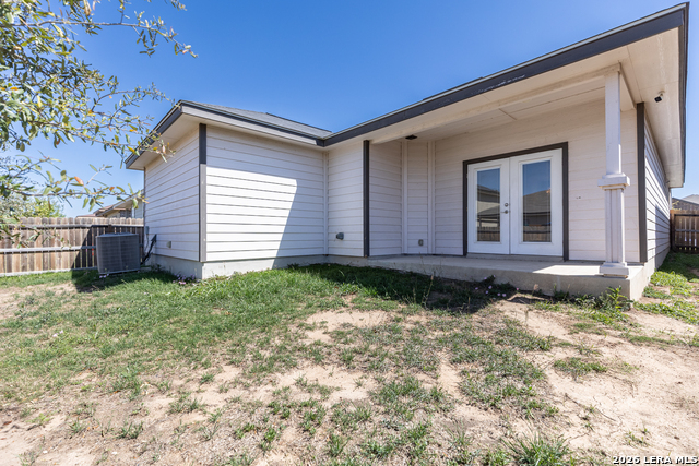 Image 33 of 36 For 115 Katy Post