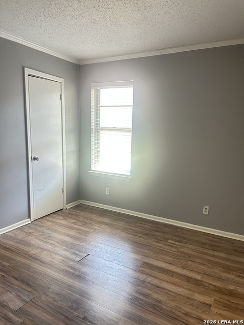 Image 12 of 20 For 1051 Country Club G-28  28