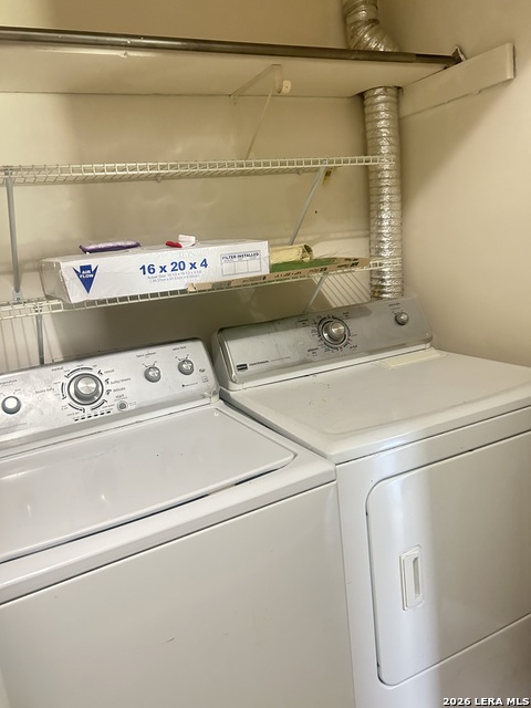 Image 15 of 20 For 1051 Country Club G-28  28