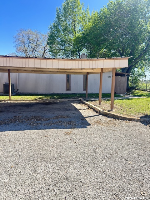 Image 17 of 20 For 1051 Country Club G-28  28