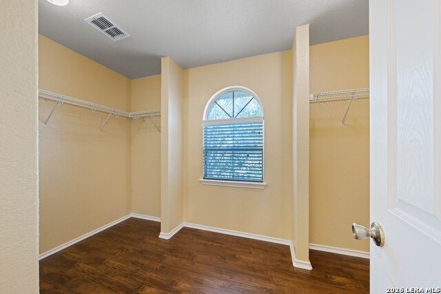 Image 26 of 39 For 3338 Bending Creek