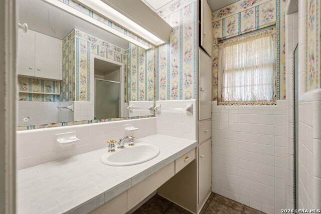 Image 16 of 42 For 25 Labus Ln  