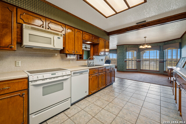 Image 19 of 42 For 25 Labus Ln  