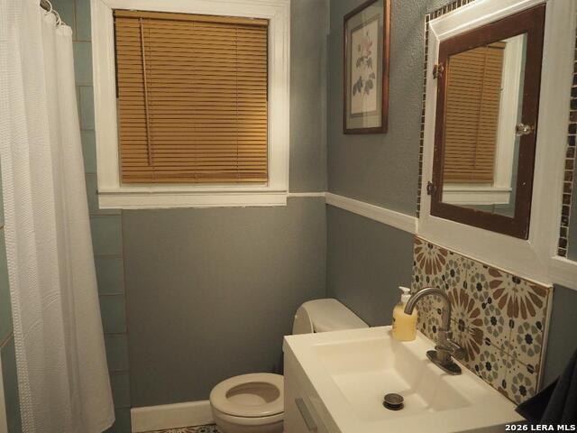 Listing photo id 9 for 1331 Wildwood