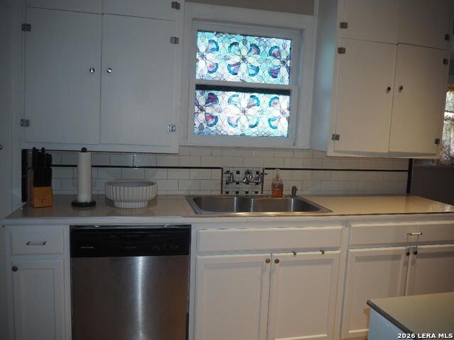 Listing photo id 5 for 1331 Wildwood