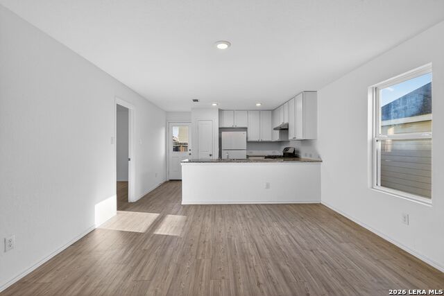 Image 14 of 30 For 8511 Rose Tanager