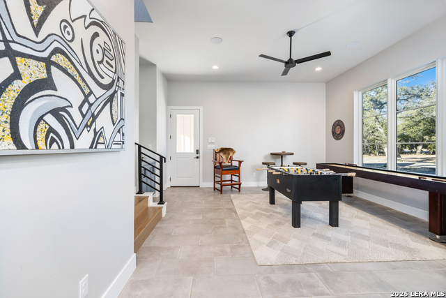 Image 14 of 32 For 31952 Smithson Valley Rd