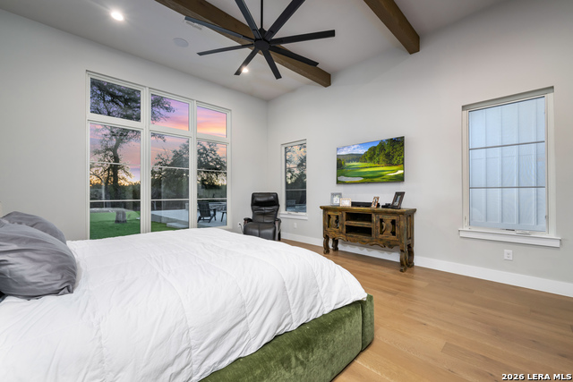 Image 15 of 32 For 31952 Smithson Valley Rd