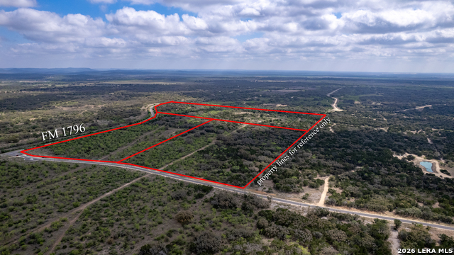 Listing photo id 29 for 149,150,151 Fm 1796