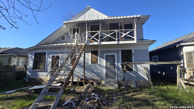 Image 6 of 11 For 230 Clifford