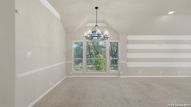 Listing photo id 15 for 842 Santa Cruz