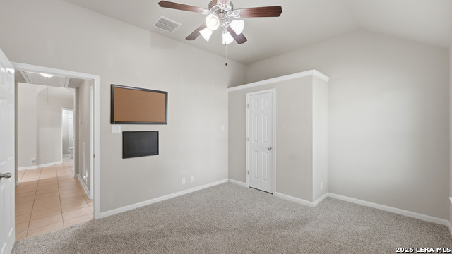 Listing photo id 20 for 842 Santa Cruz