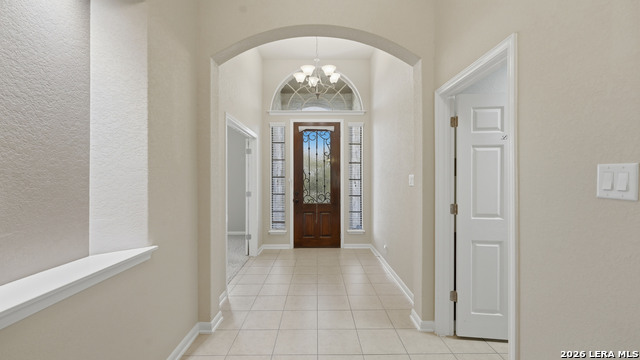 Listing photo id 1 for 842 Santa Cruz