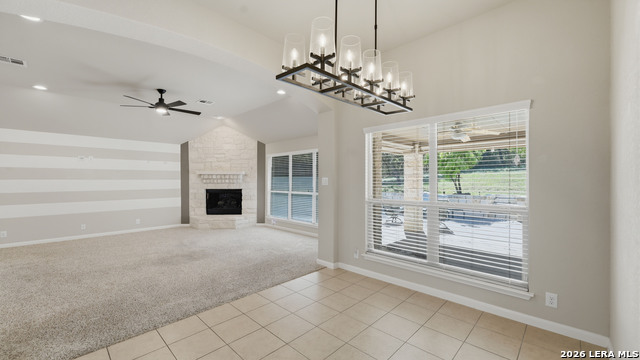 Listing photo id 7 for 842 Santa Cruz