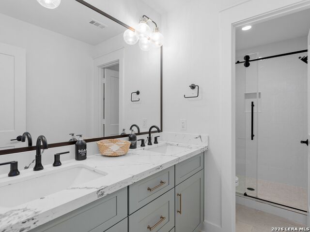 Image 23 of 47 For 874 Lakebreeze Dr