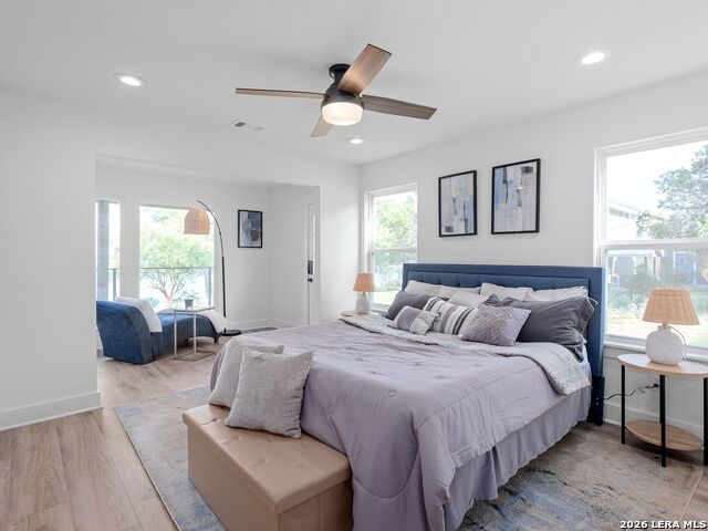 Image 25 of 47 For 874 Lakebreeze Dr