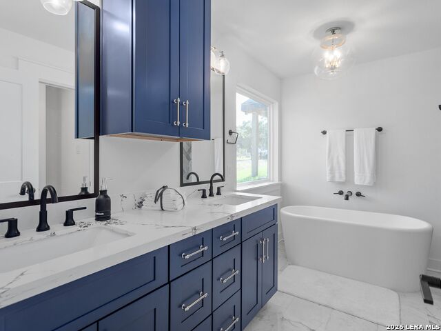 Image 29 of 47 For 874 Lakebreeze Dr