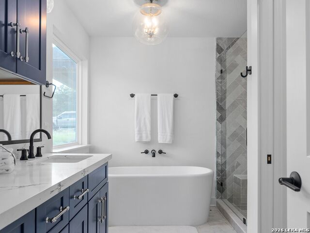 Image 31 of 47 For 874 Lakebreeze Dr