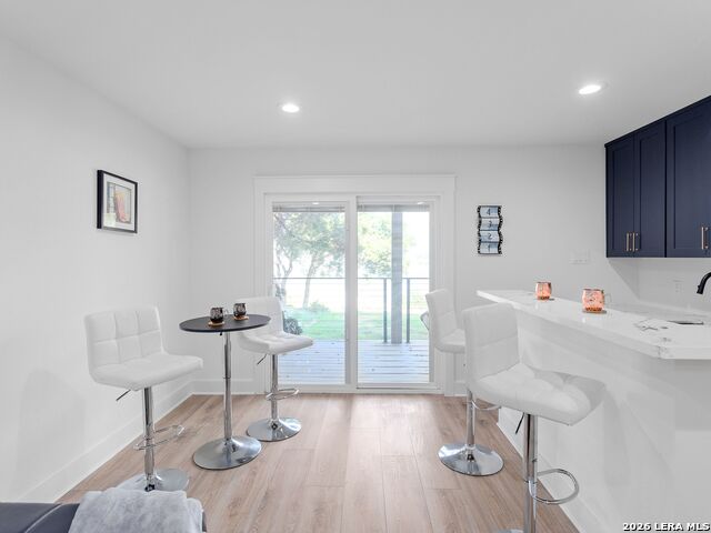 Image 35 of 47 For 874 Lakebreeze Dr