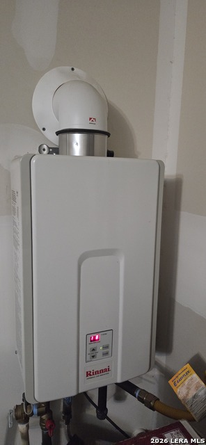 Image 21 of 25 For 4118 Southton Tarn