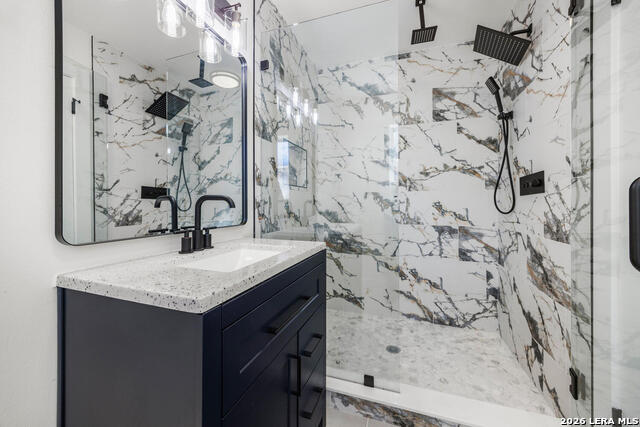 Image 16 of 17 For 423 Fantasia