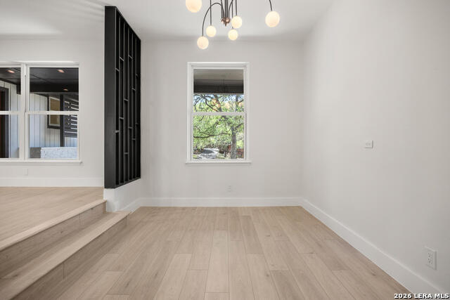 Image 8 of 17 For 423 Fantasia