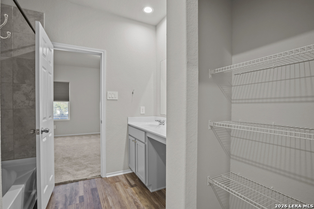 Image 16 of 27 For 7415 Capstone