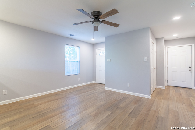 Image 5 of 26 For 315 Bundy St  2