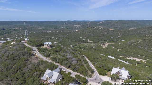 Image 16 of 25 For 34 Cat Claw Mtn Rd