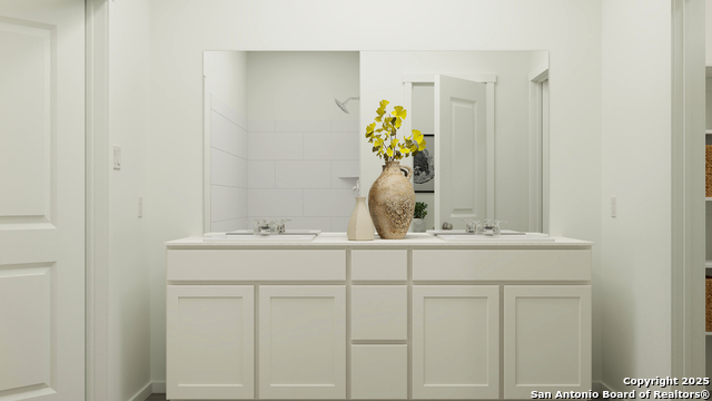 Image 10 of 32 For 6922 Flores Rd