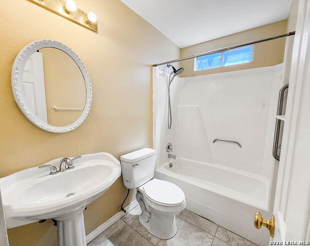 Image 14 of 21 For 7750 Pipers  