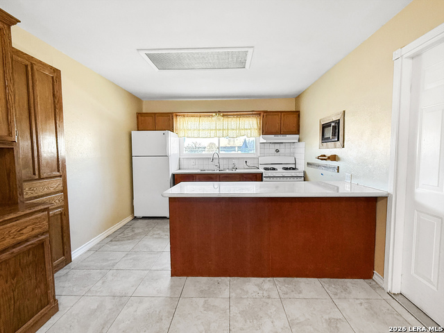 Image 6 of 21 For 7750 Pipers  