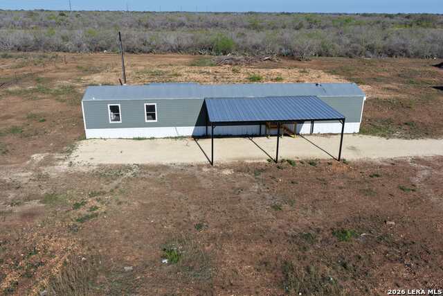 Details for 2811 County Road 467, Devine, TX 78016