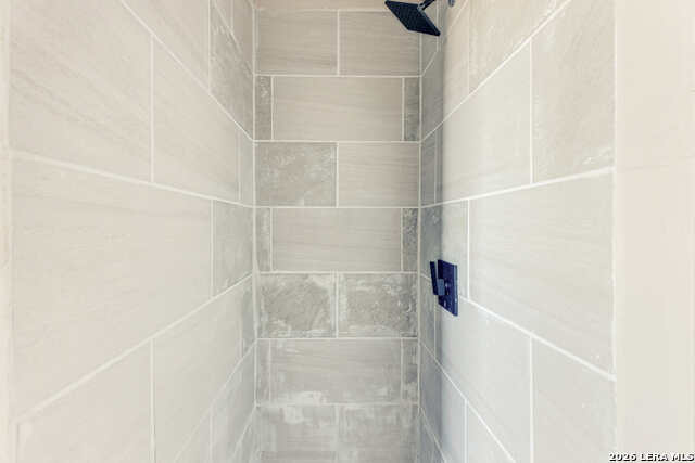 Image 27 of 28 For 2811 County Road 467