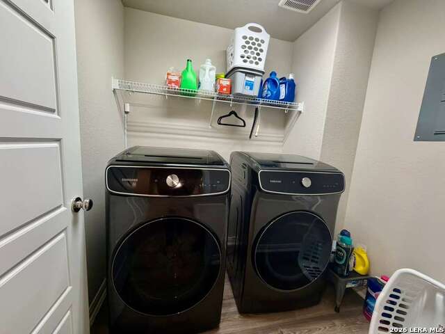 Image 23 of 26 For 627 Retama Pass