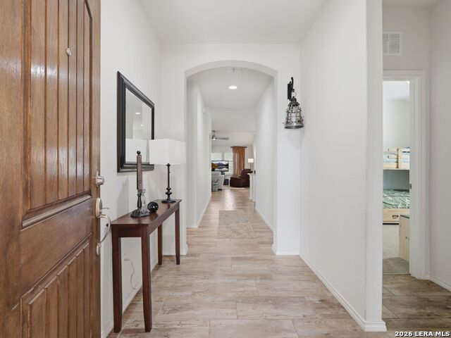 Listing photo id 3 for 642 Rusty Gate Way