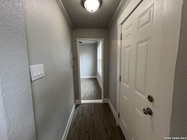 Image 6 of 9 For 107 Stanley Ct  4