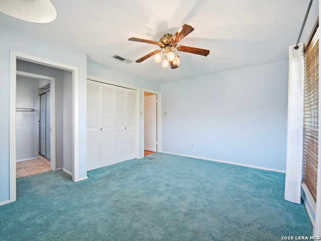 Image 22 of 47 For 159 Thornton